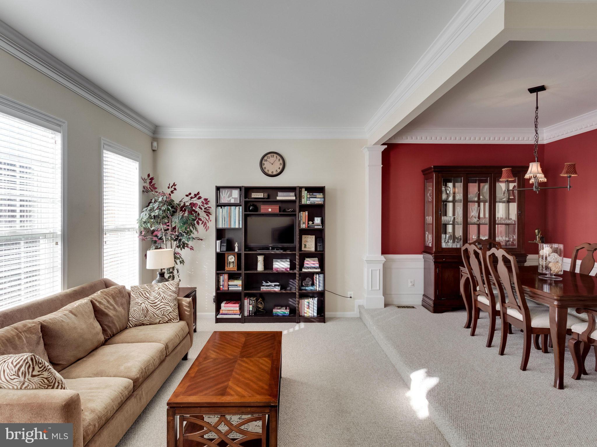 FAIR LAKES - Residential