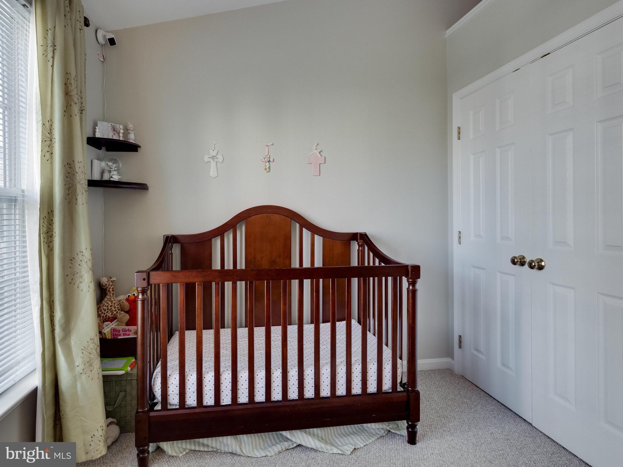 FAIR LAKES - Residential