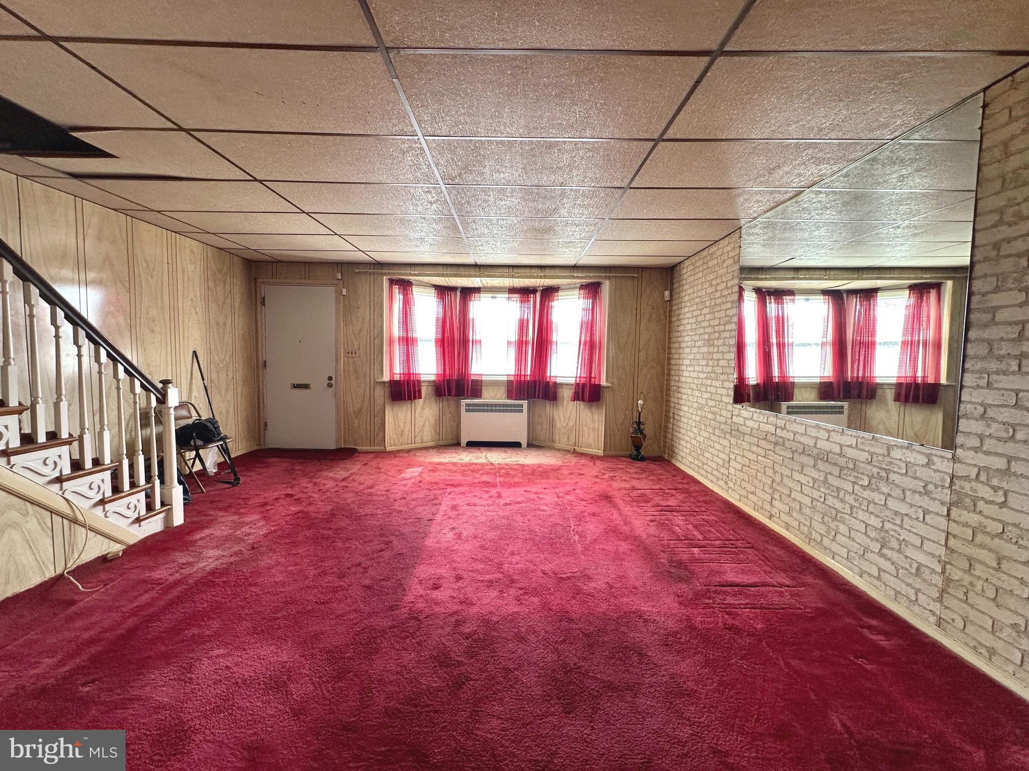 WEST OAK LANE - Residential