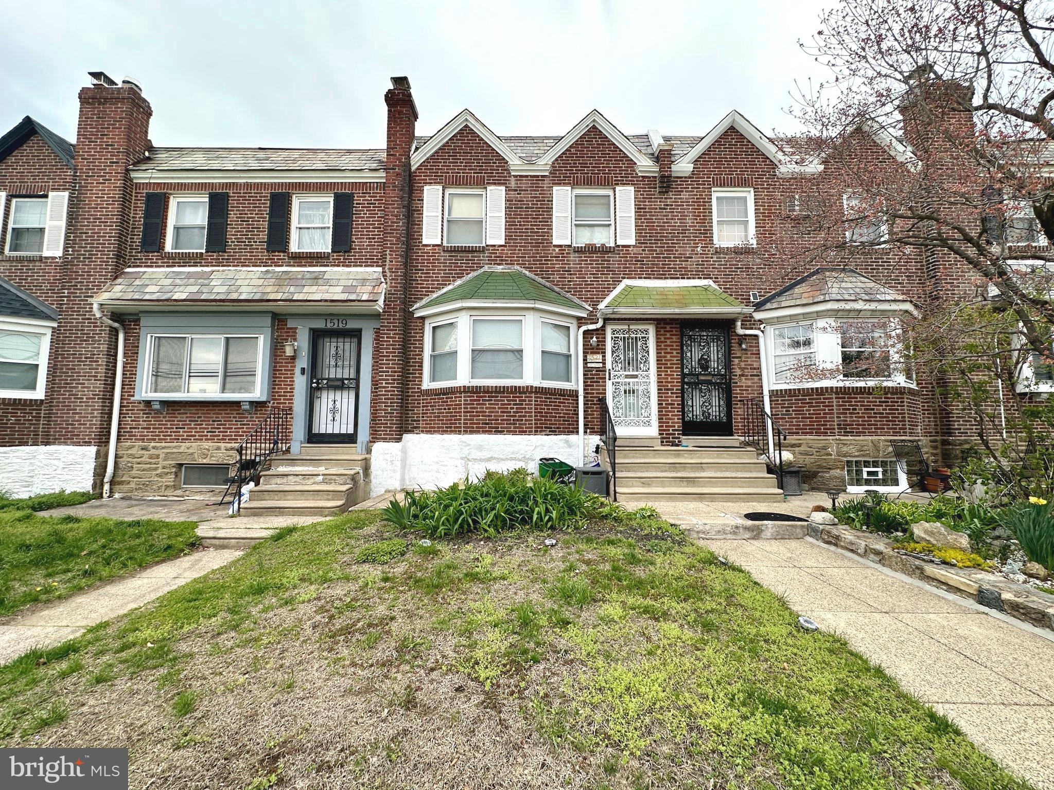 WEST OAK LANE - Residential