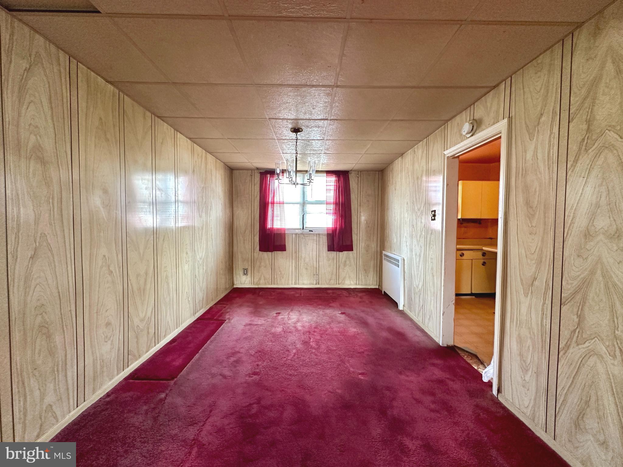 WEST OAK LANE - Residential