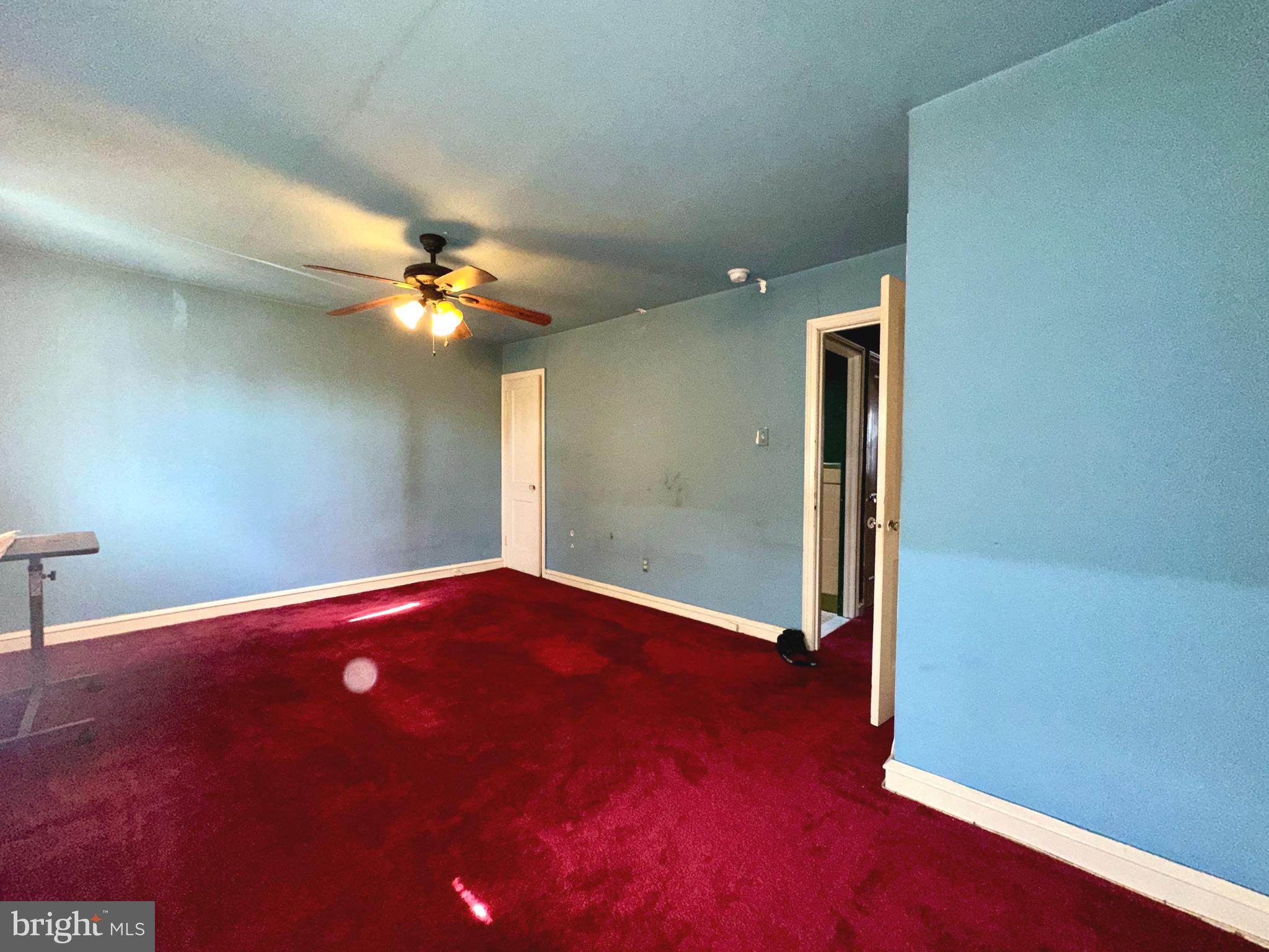 WEST OAK LANE - Residential