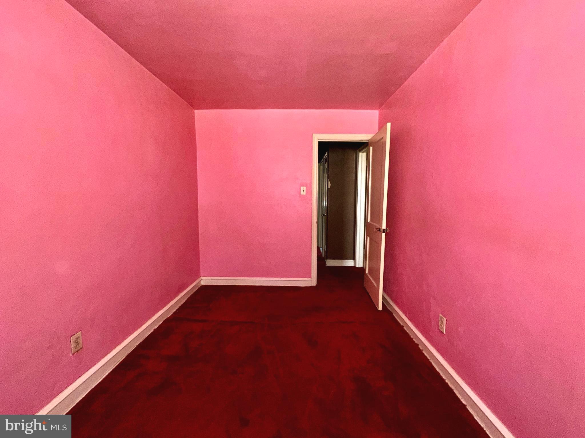 WEST OAK LANE - Residential