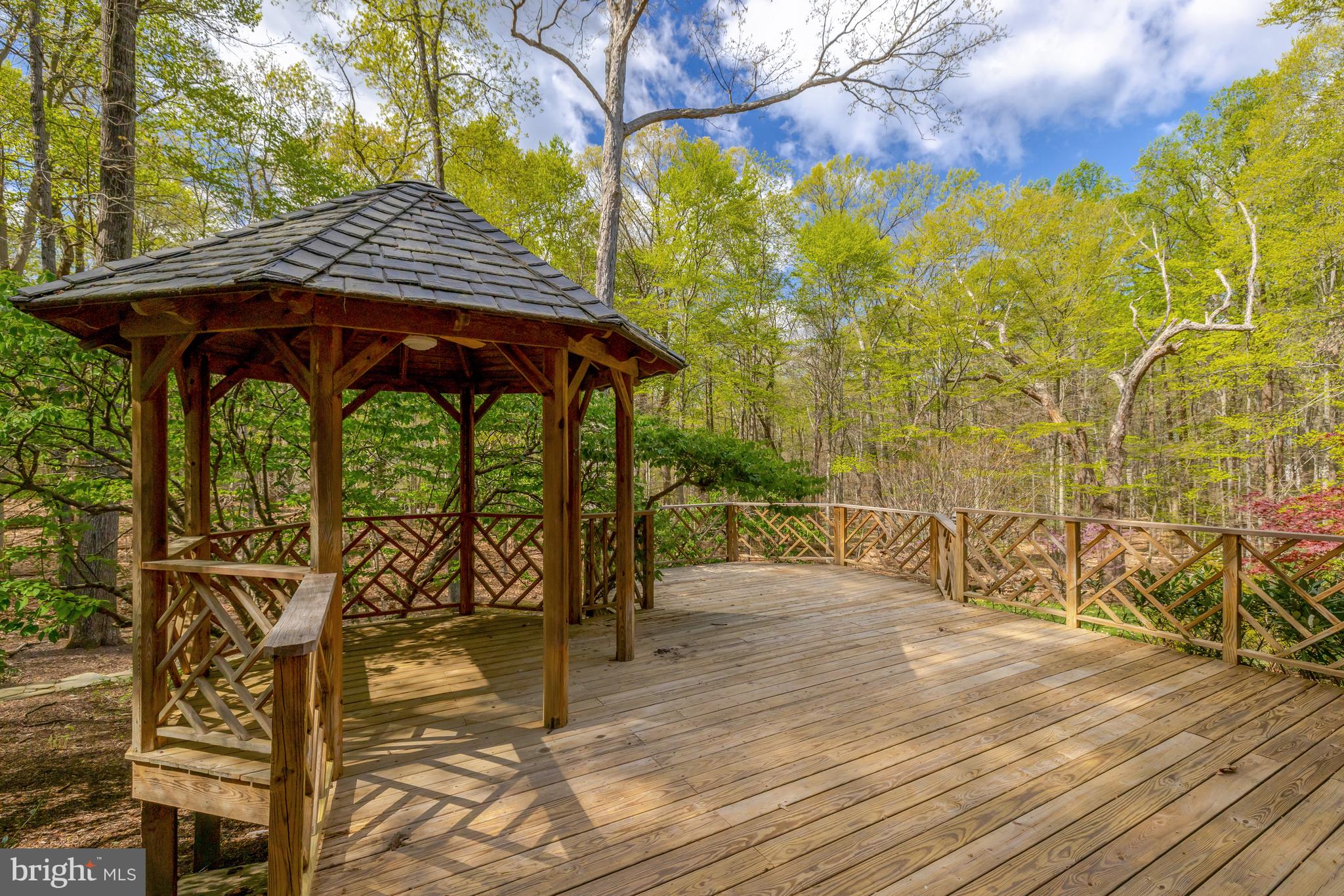 CANTERWOOD - Residential