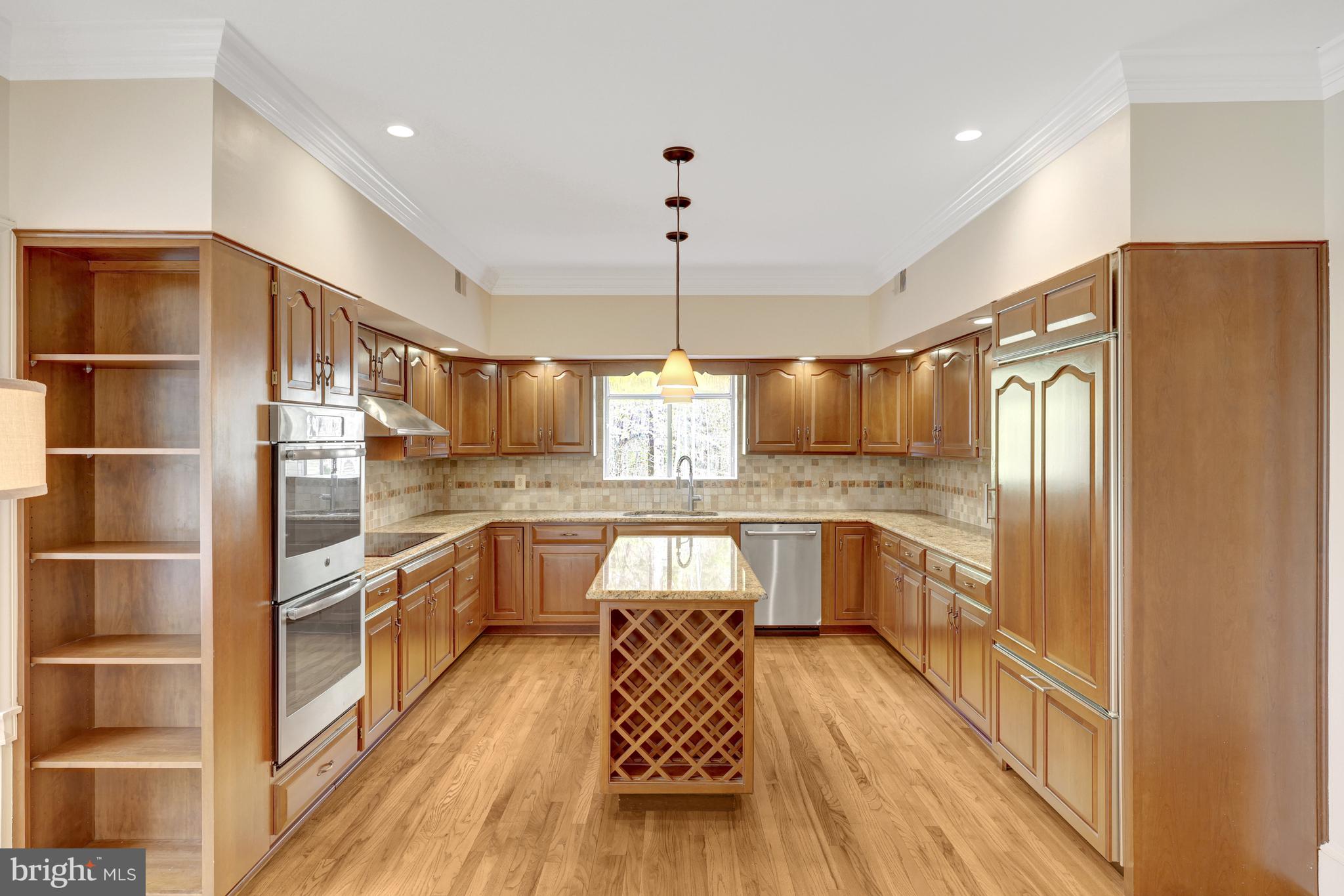 CANTERWOOD - Residential