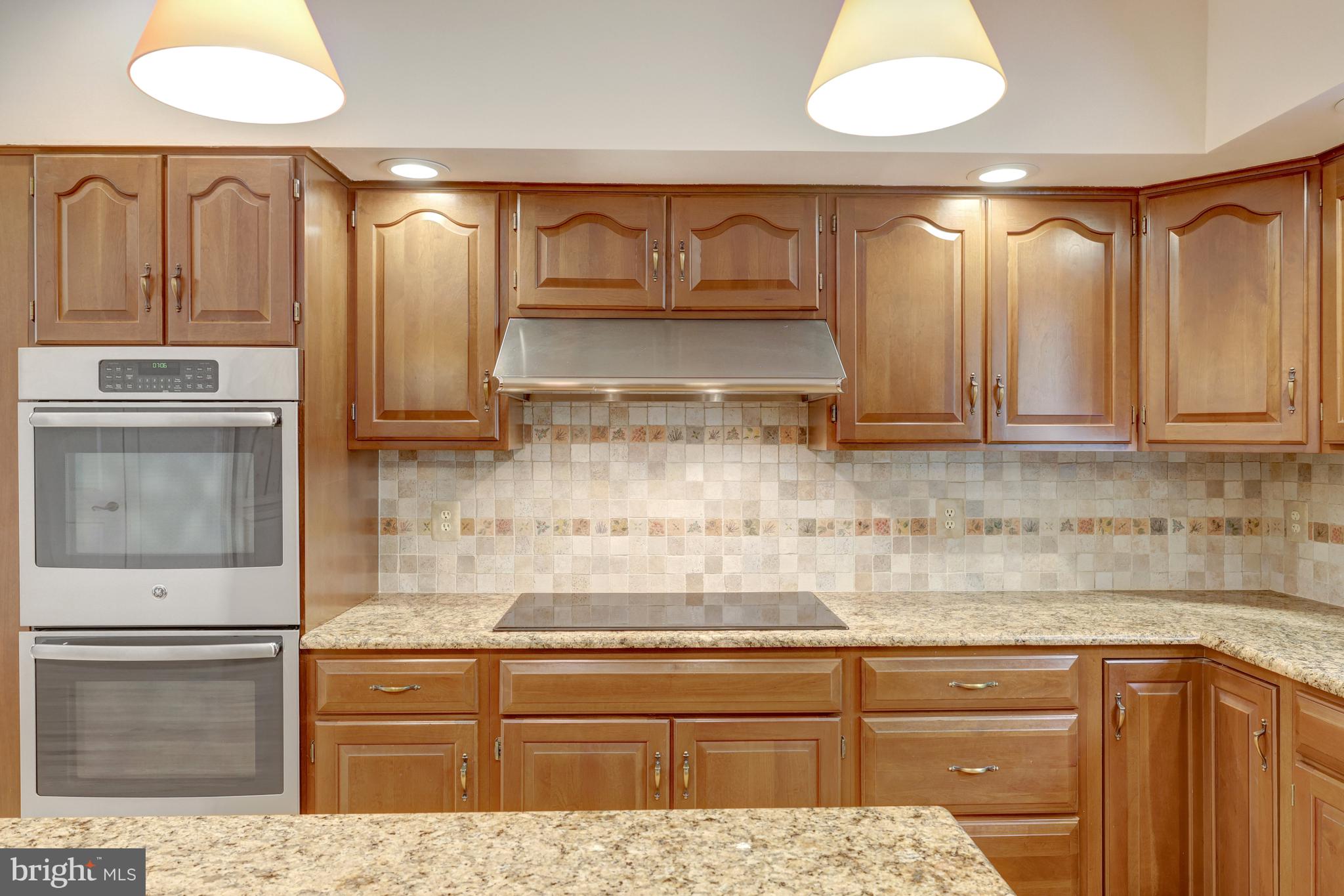 CANTERWOOD - Residential