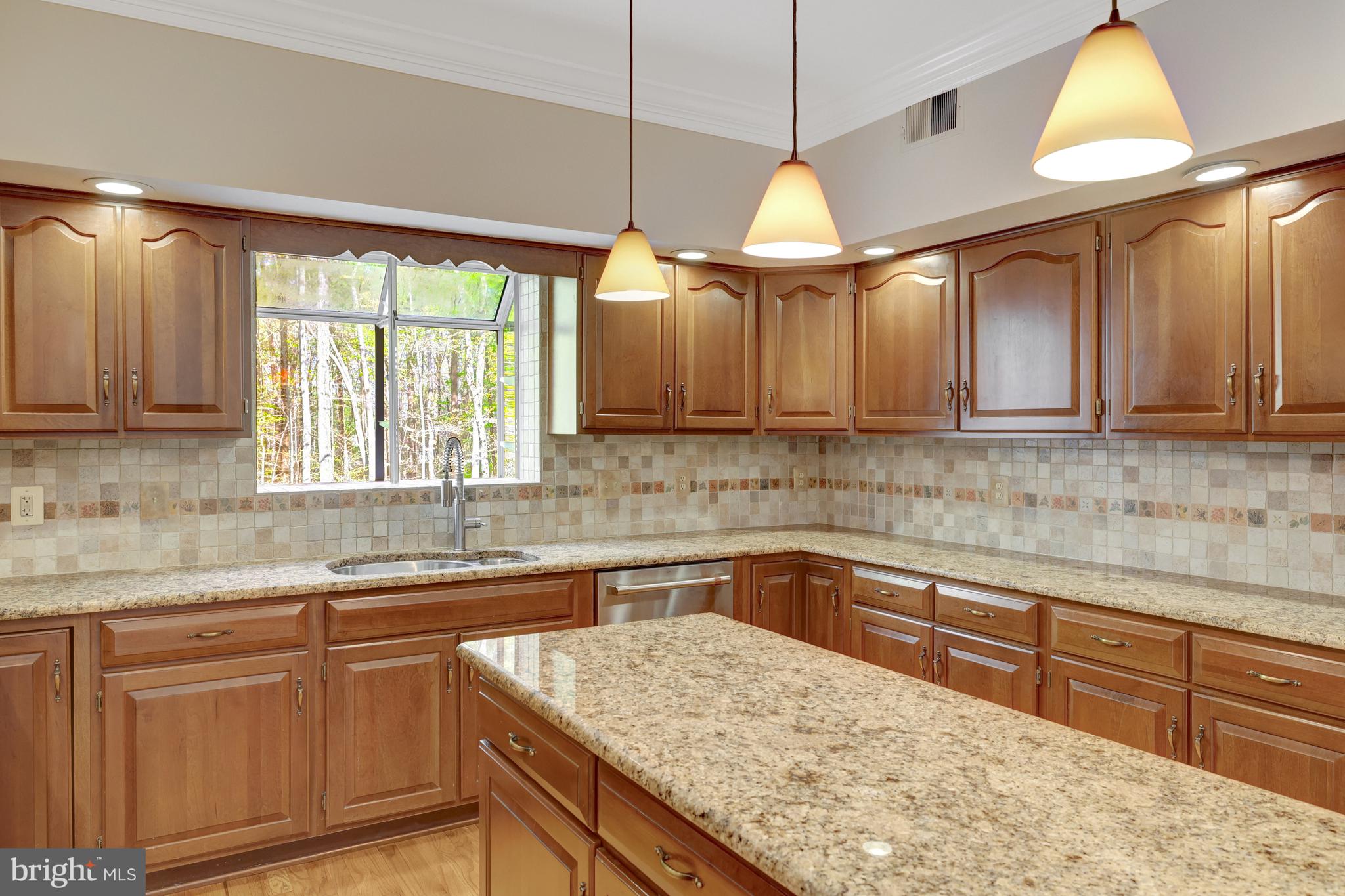 CANTERWOOD - Residential