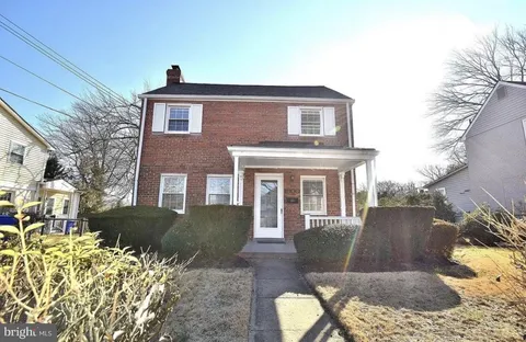 1800 Cody Drive, Silver Spring, MD MLS: MDMC2213956