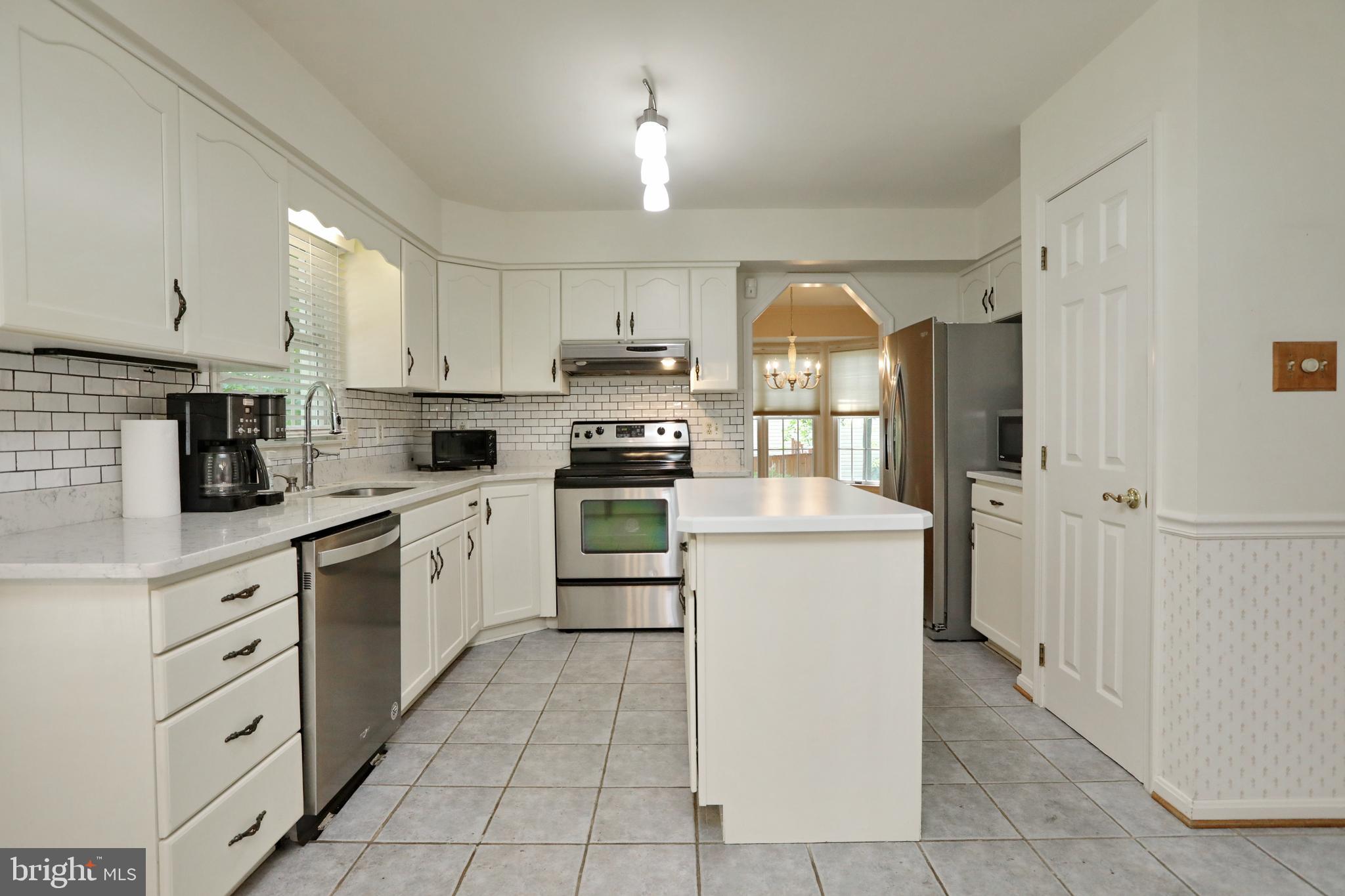 KINGS GRANT - Residential