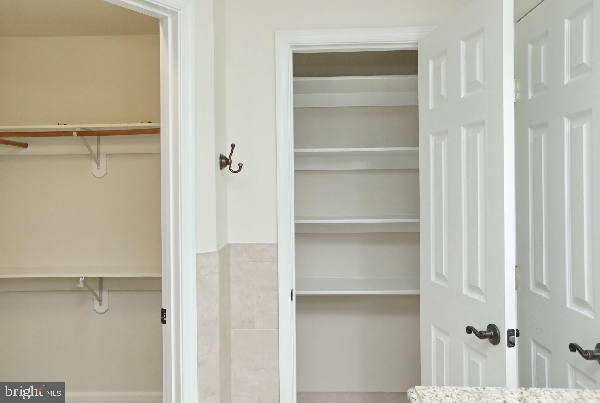 KINGS GRANT - Residential