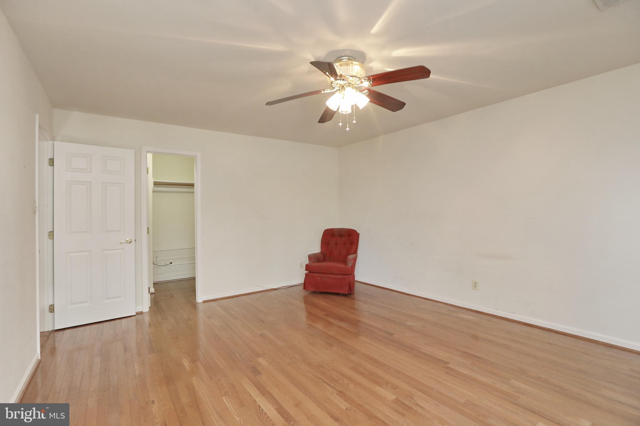 KINGS GRANT - Residential