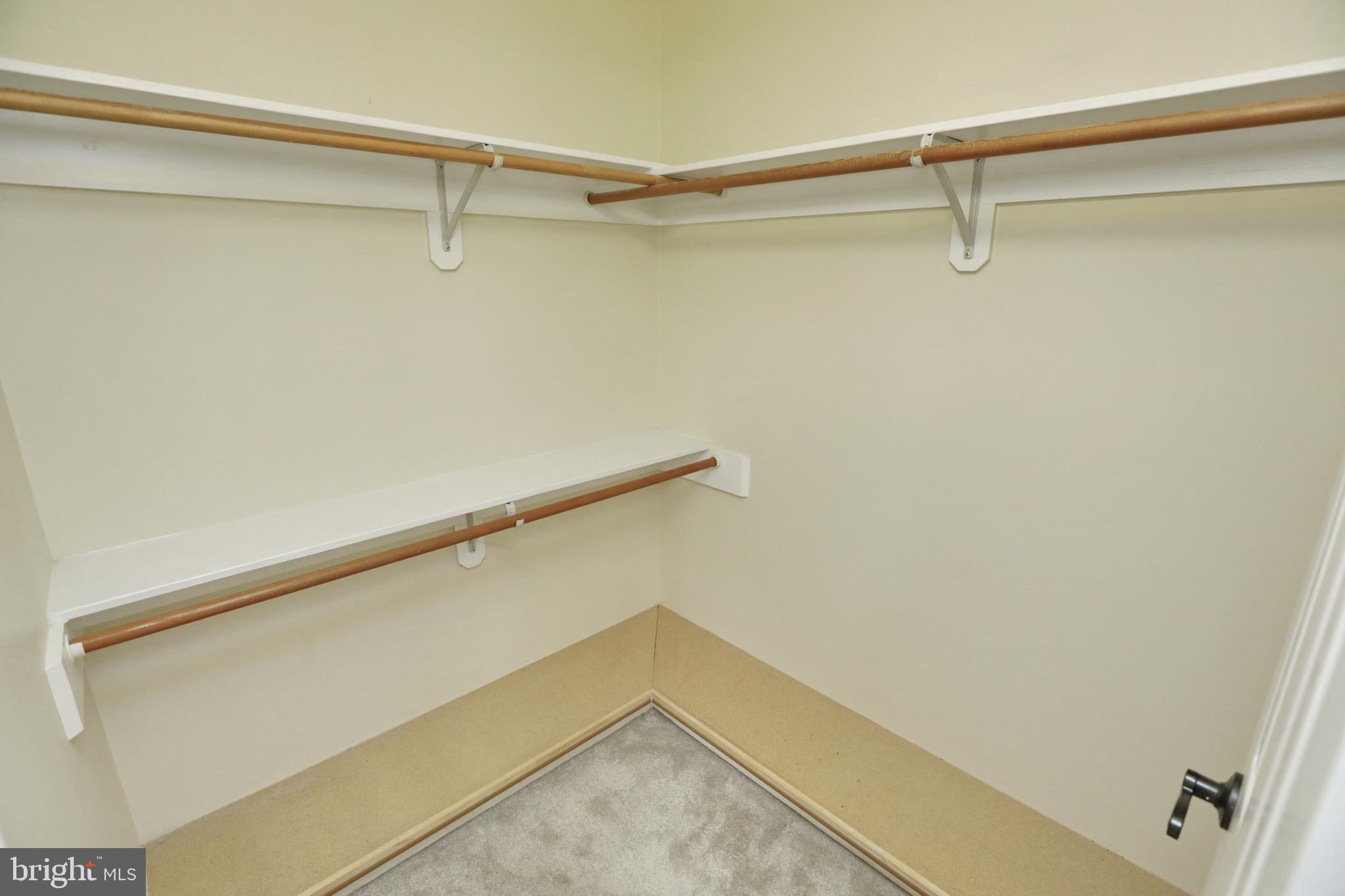 KINGS GRANT - Residential