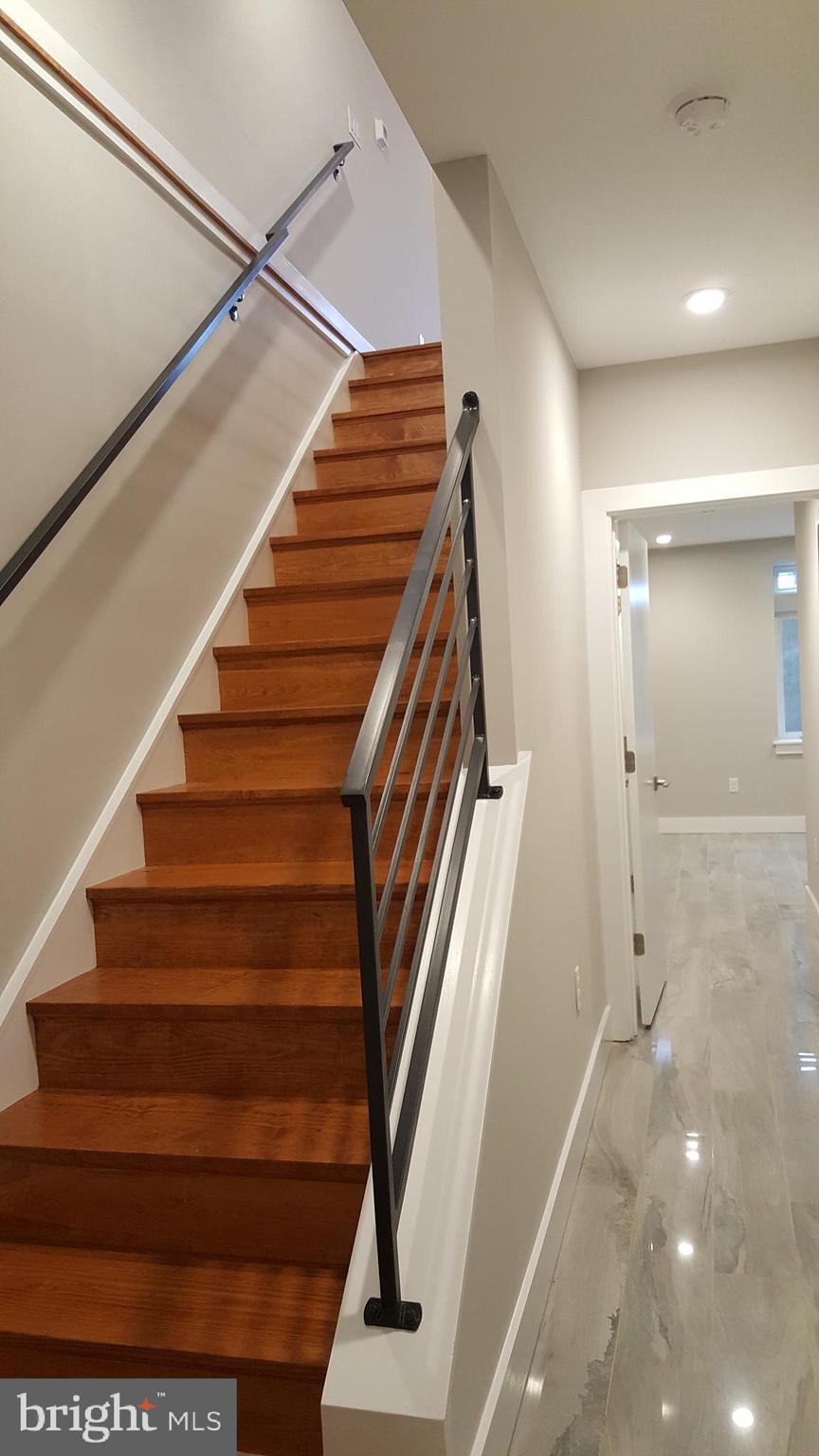 FISHTOWN - Residential Lease