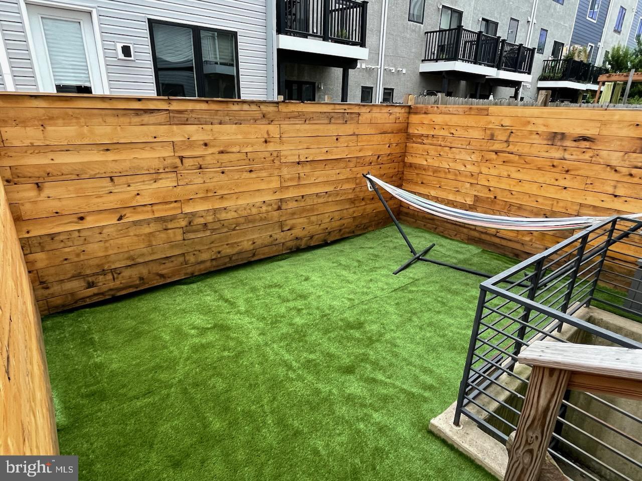 FISHTOWN - Residential Lease