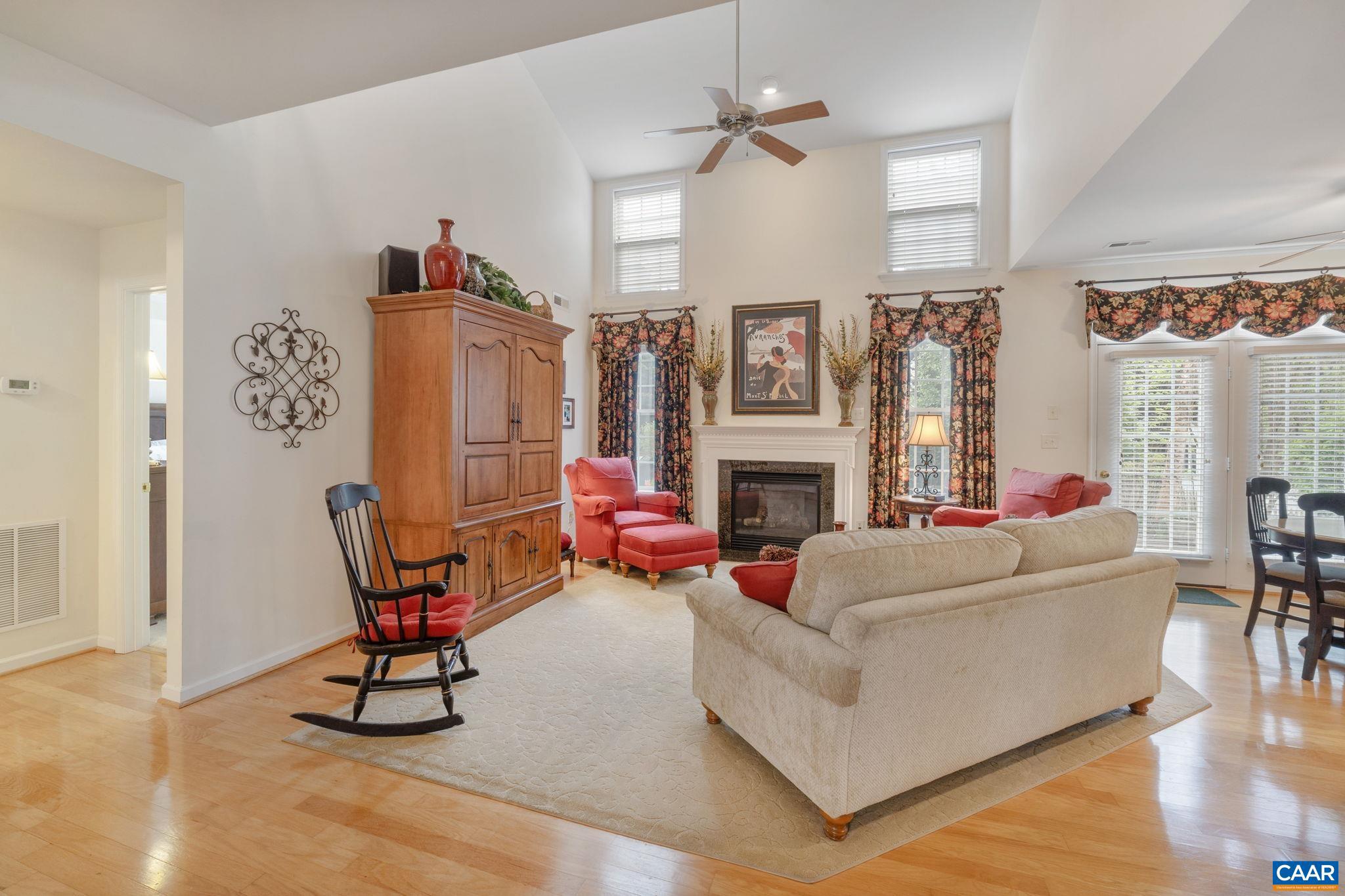 GRAYROCK - Residential