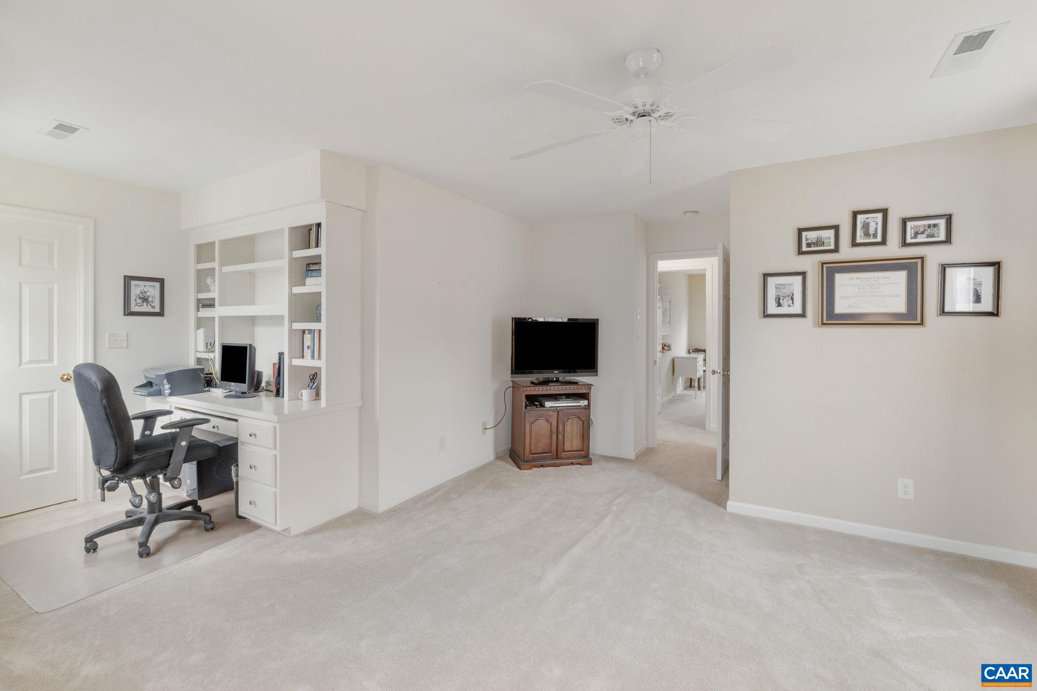 GRAYROCK - Residential