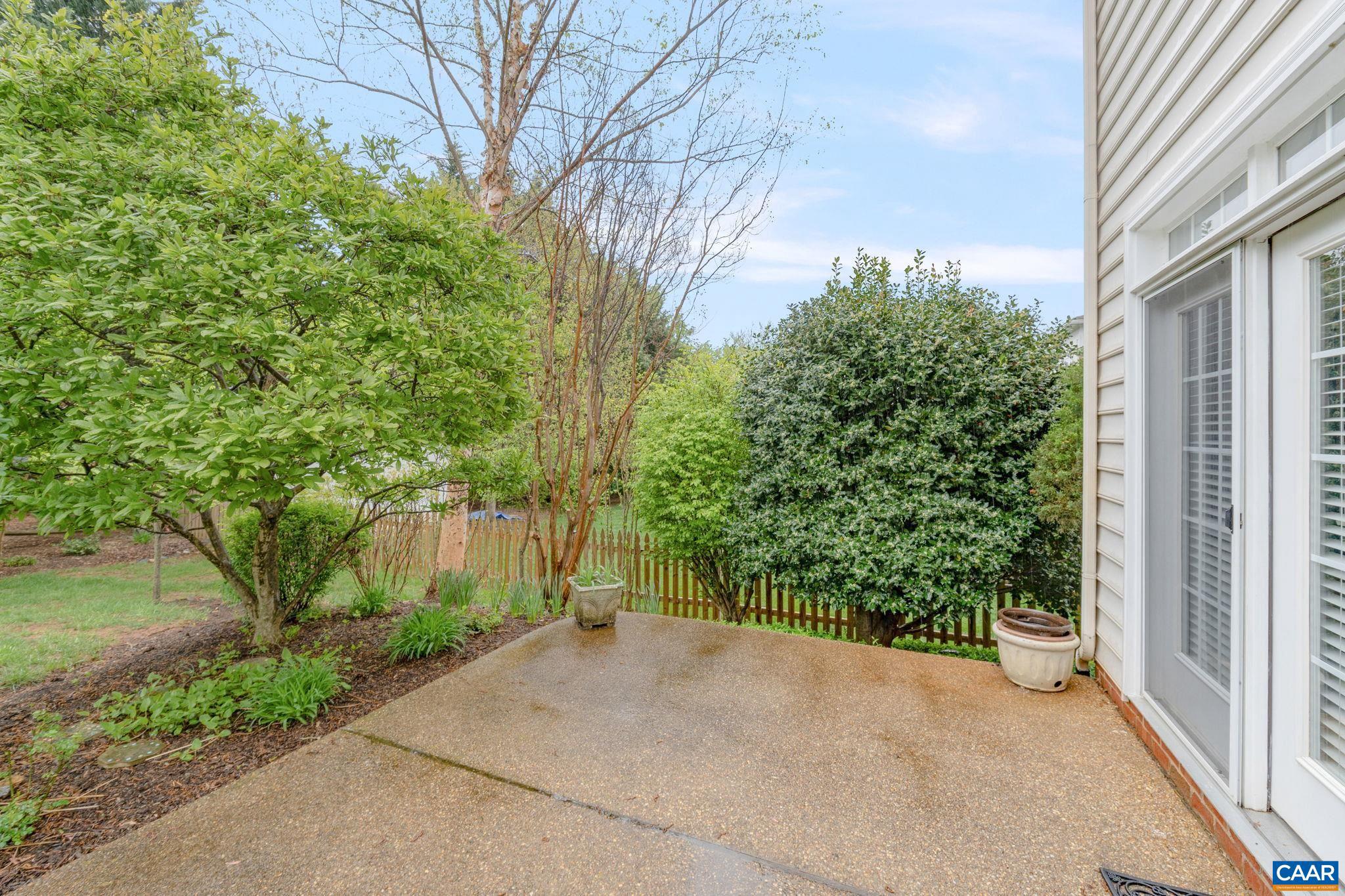 GRAYROCK - Residential