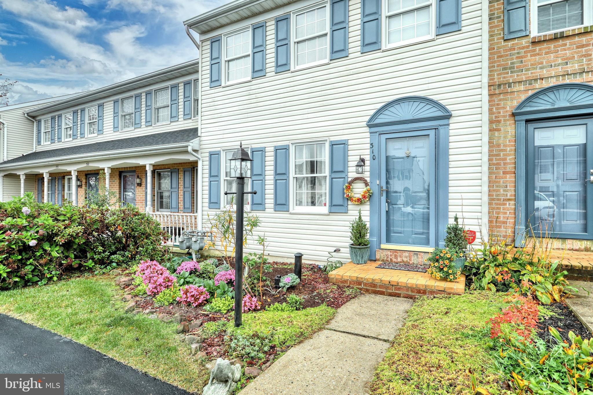 WOODMONT - Residential