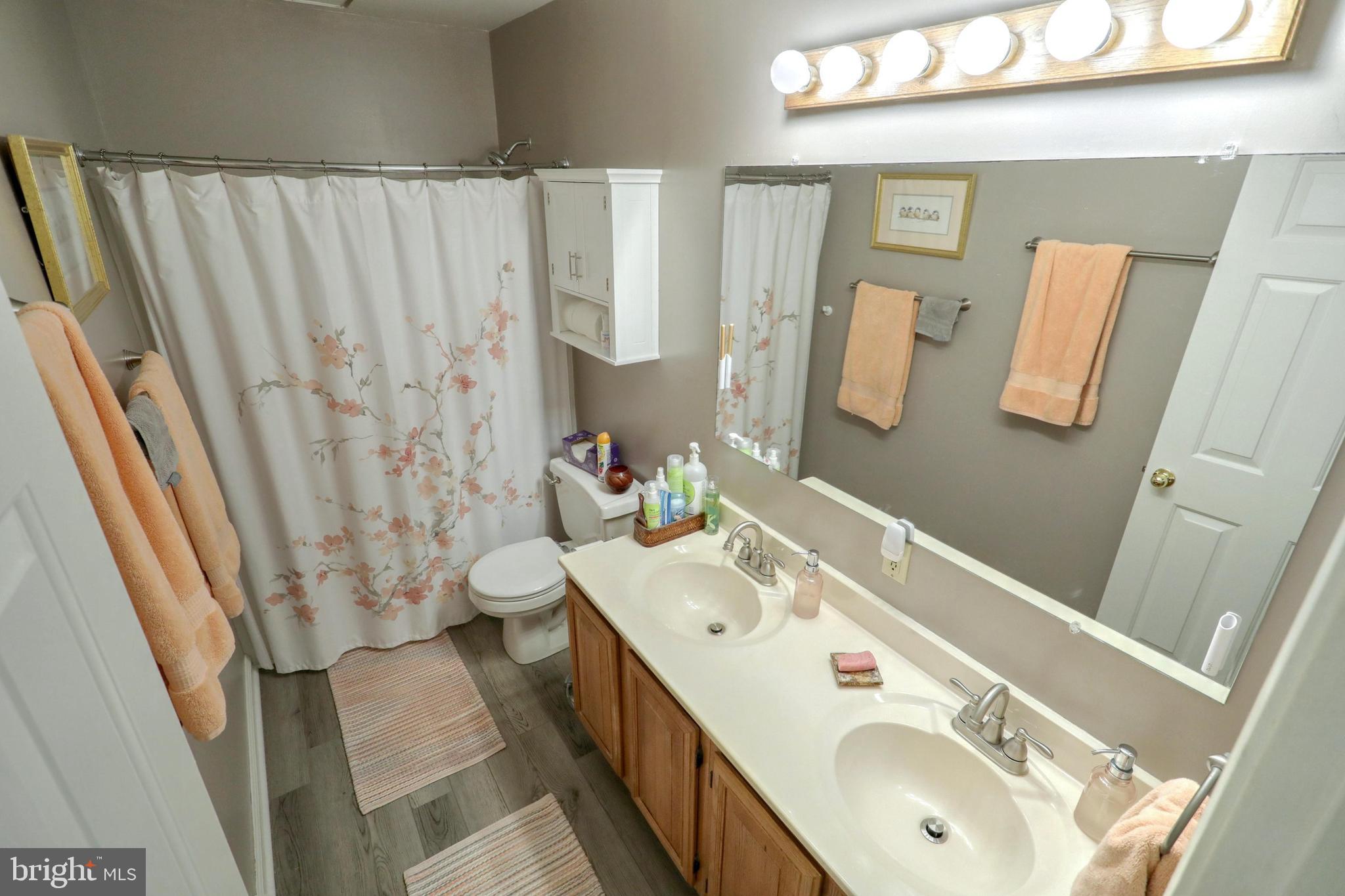 WOODMONT - Residential