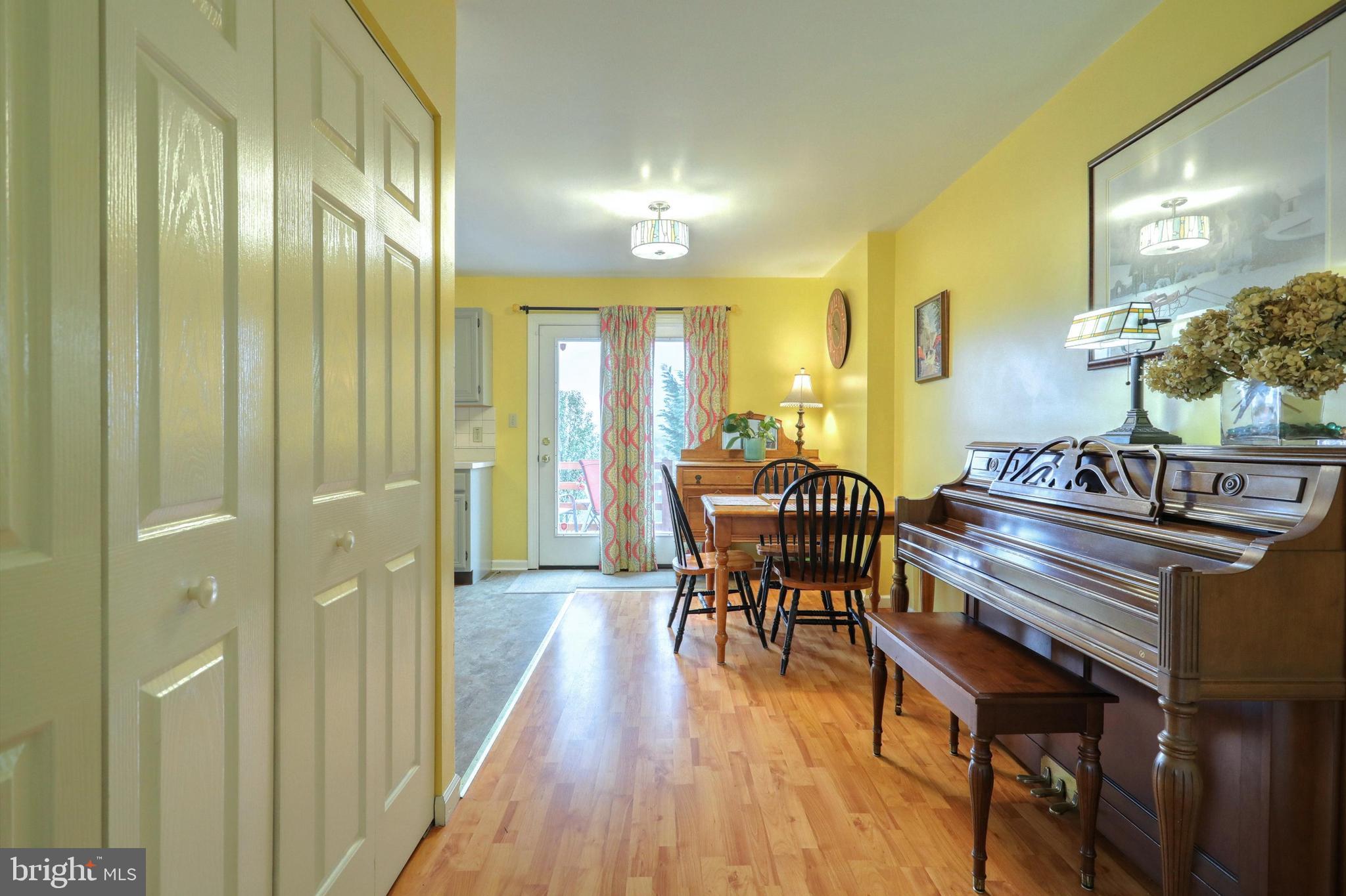 WOODMONT - Residential