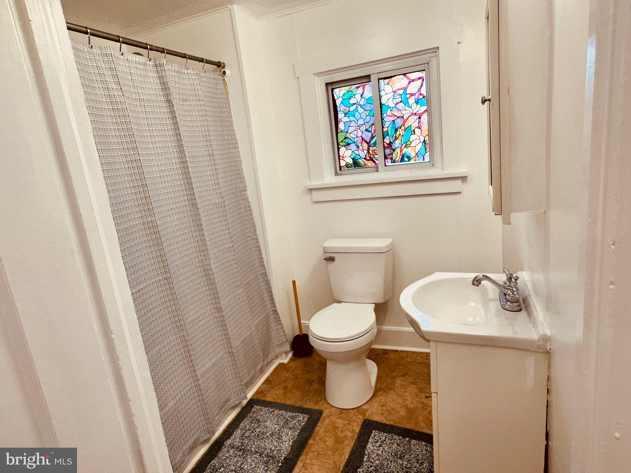 TOWN OF ROMNEY - Residential