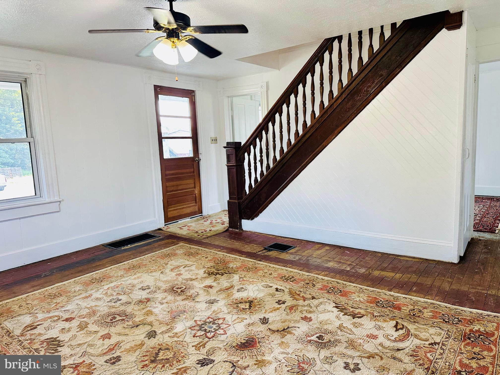 TOWN OF ROMNEY - Residential