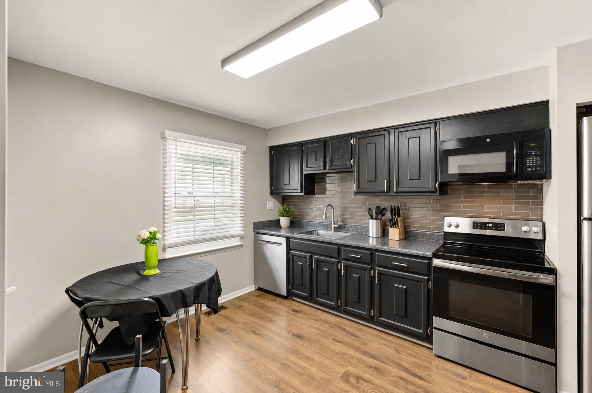 3662 WATERWHEEL SQUARE