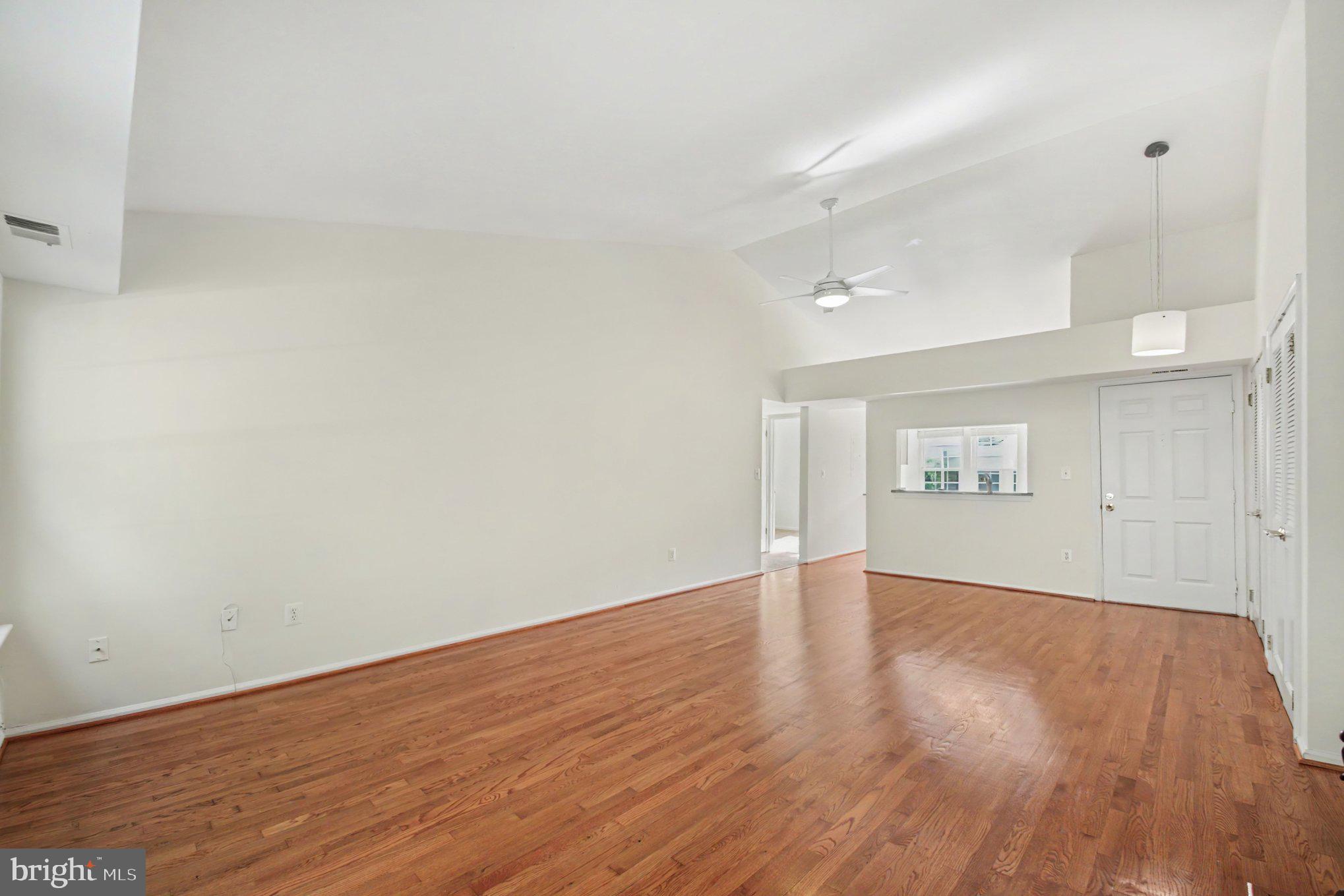 3402 LAKESIDE VIEW DRIVE 13-4