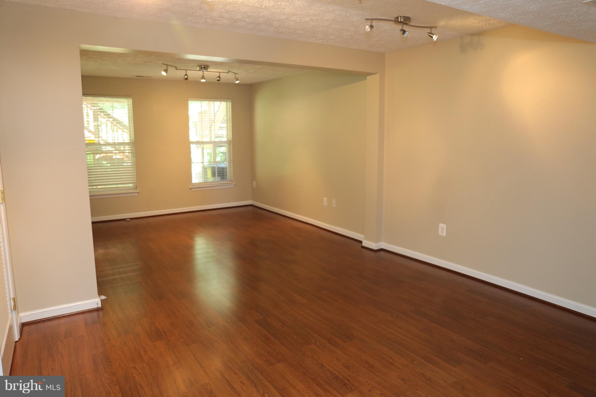 PERRY HALL FARMS - Residential