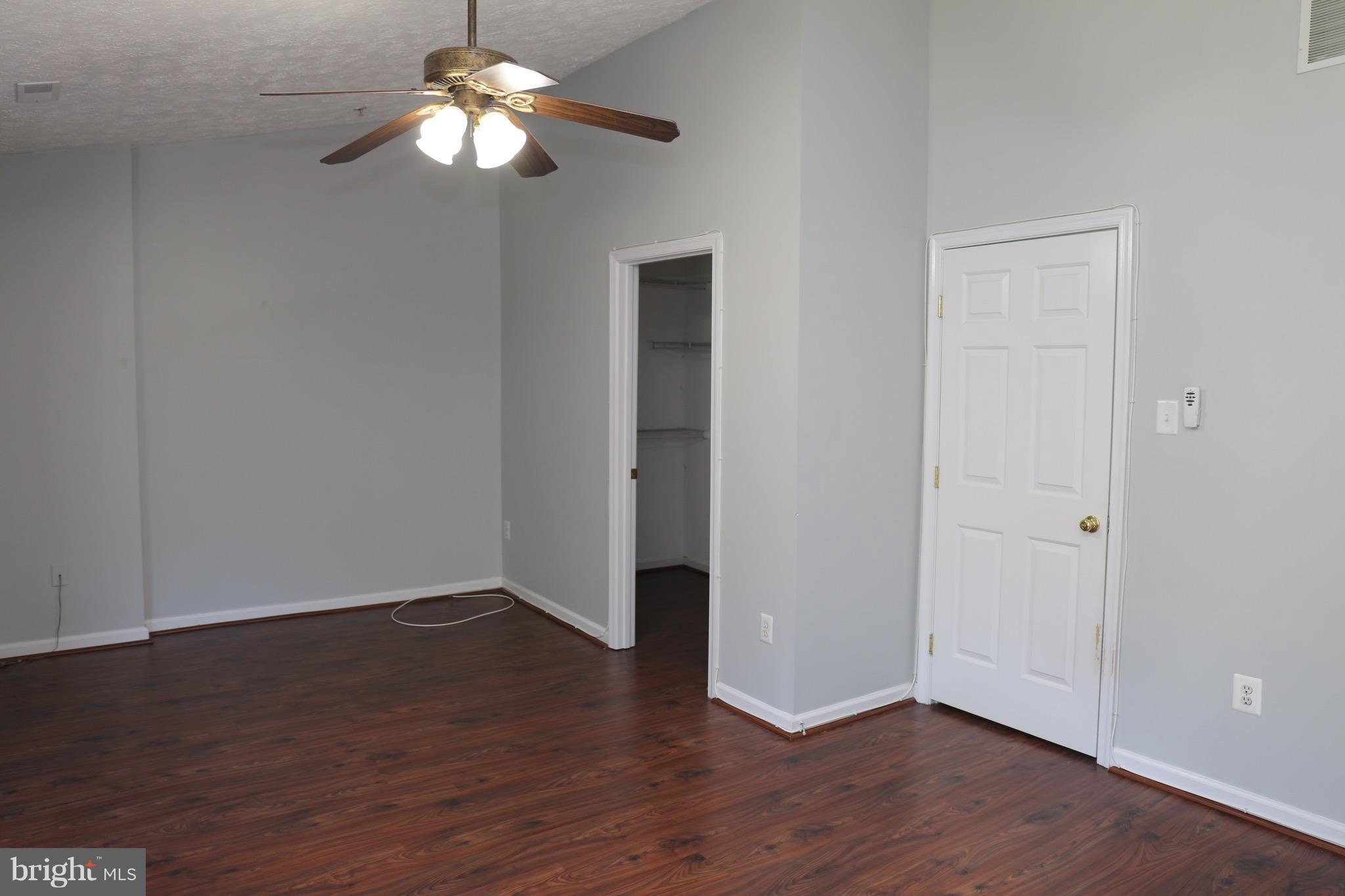 PERRY HALL FARMS - Residential