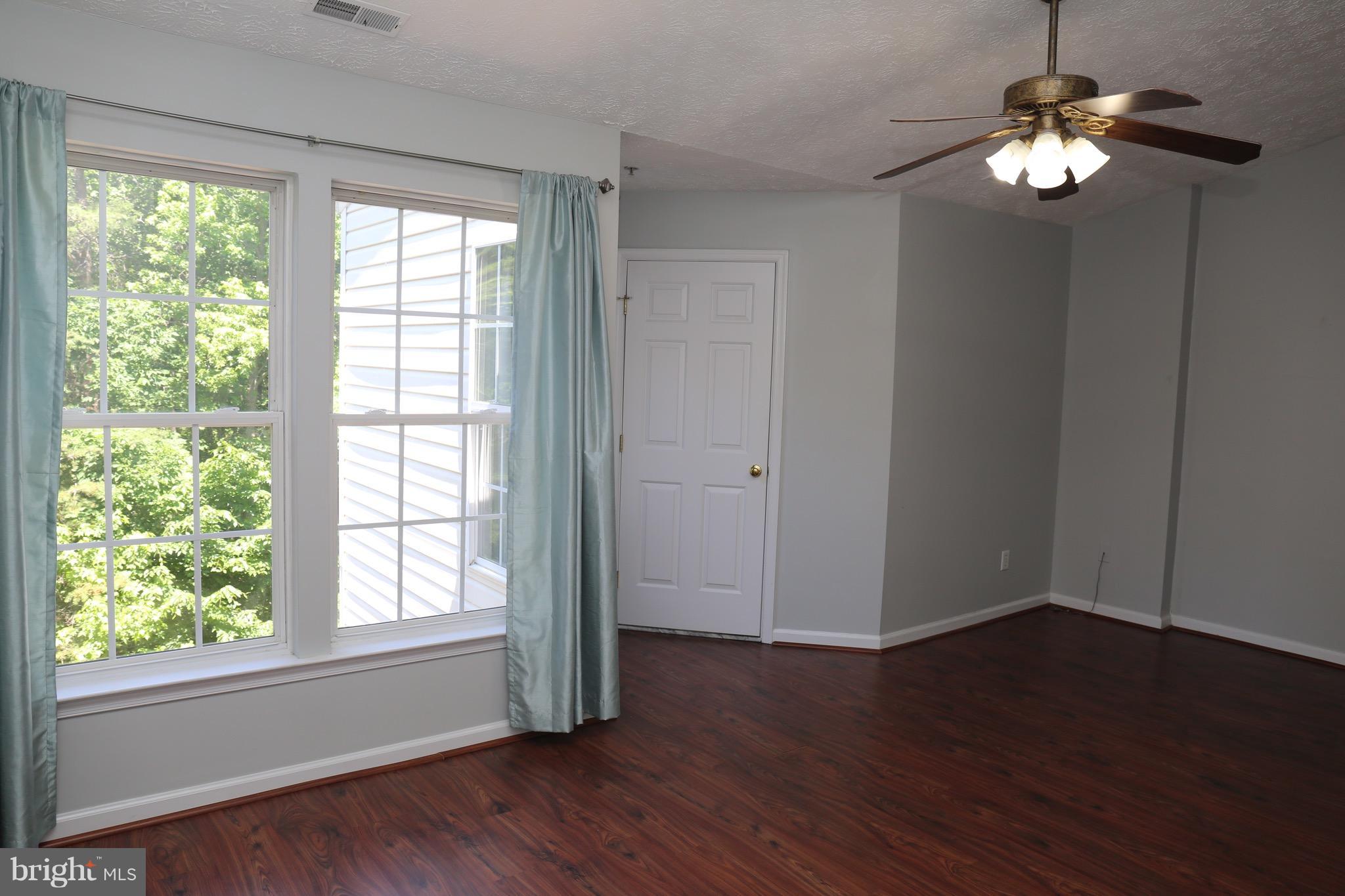 PERRY HALL FARMS - Residential