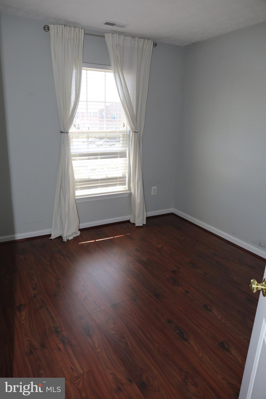 PERRY HALL FARMS - Residential