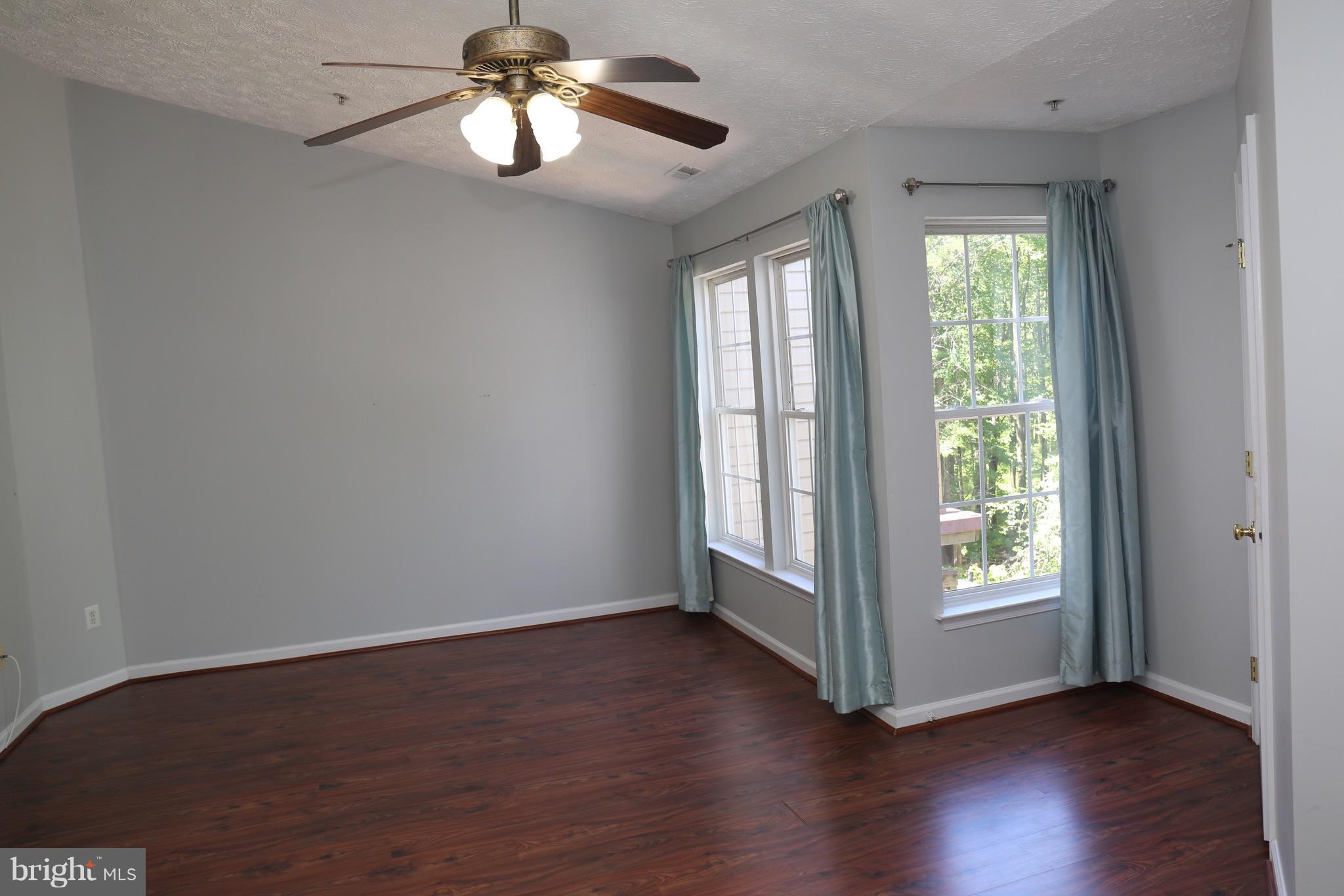 PERRY HALL FARMS - Residential