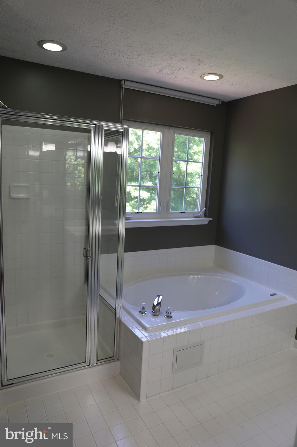 PERRY HALL FARMS - Residential