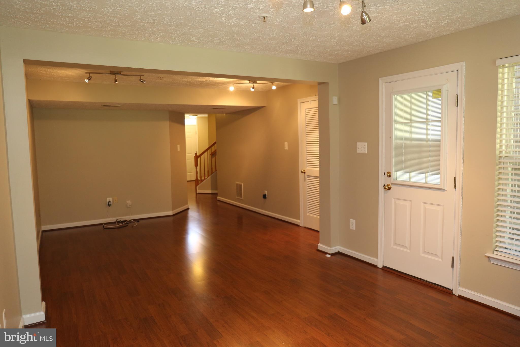 PERRY HALL FARMS - Residential