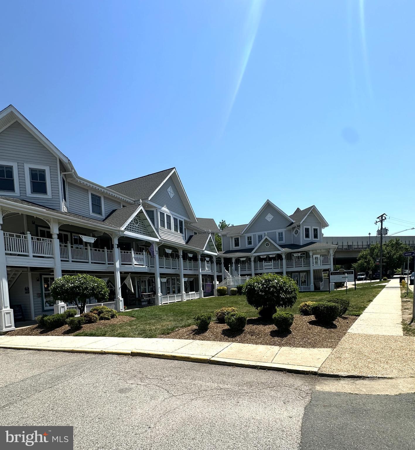 OCCOQUAN RIDGE CONDO - Residential