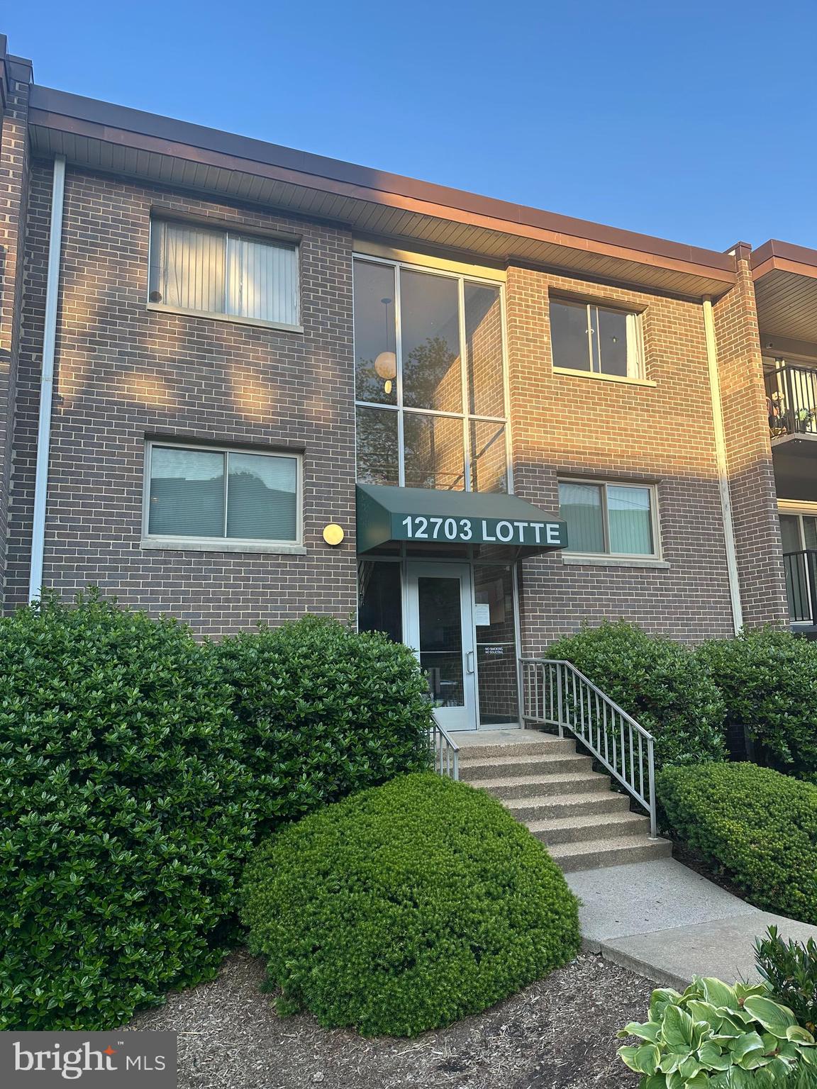 OCCOQUAN RIDGE CONDO - Residential
