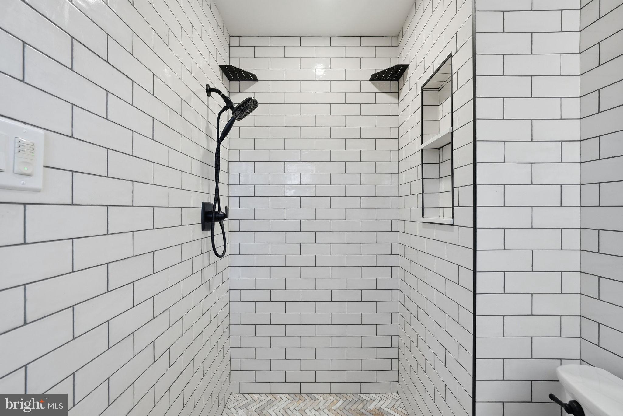 ROSECROFT PARK - Residential