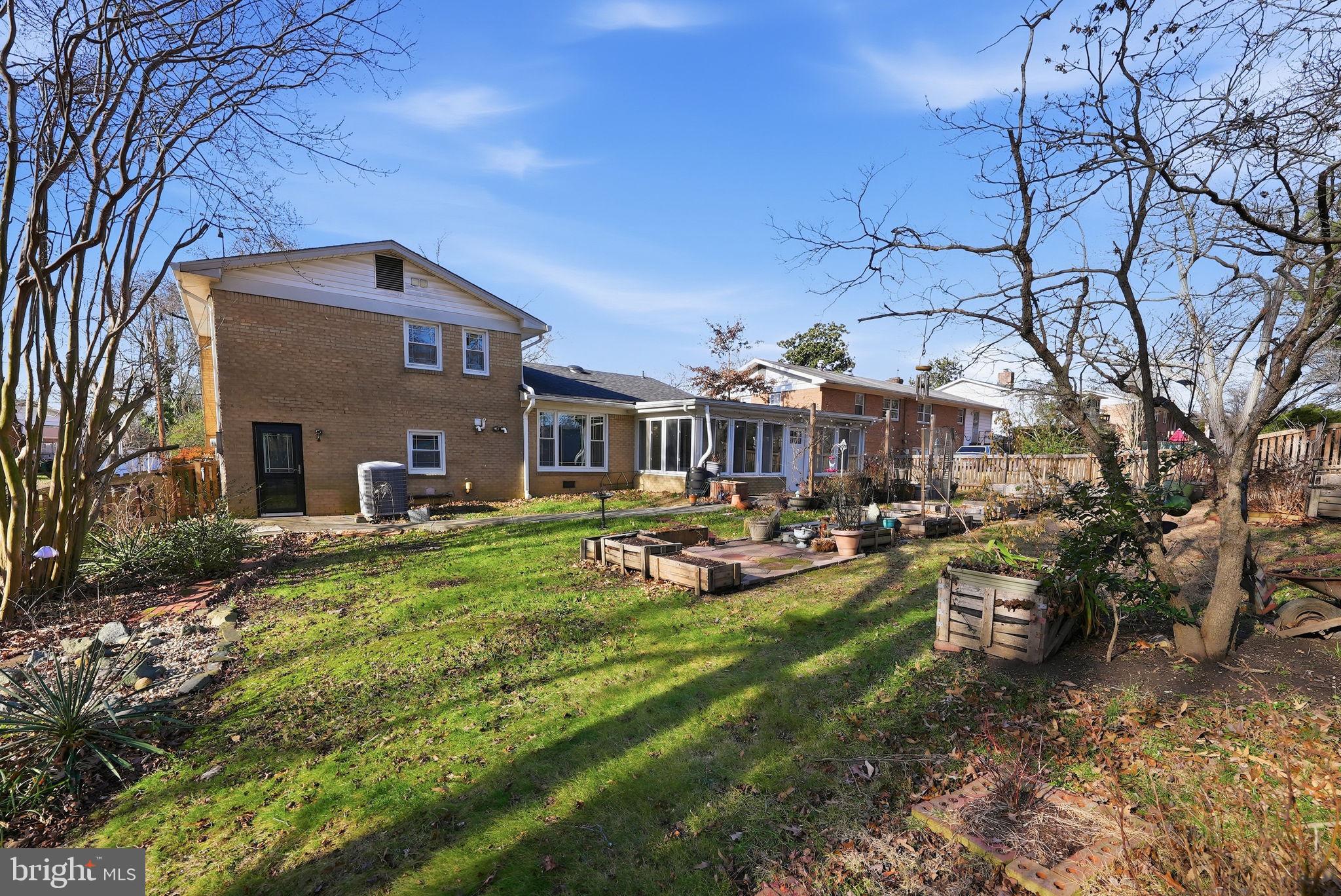 ROSECROFT PARK - Residential