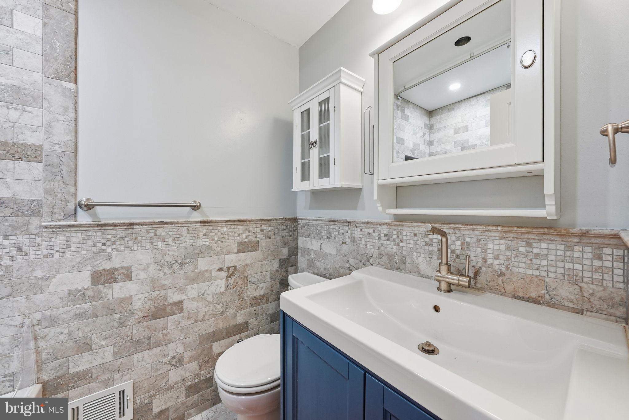 ROSECROFT PARK - Residential