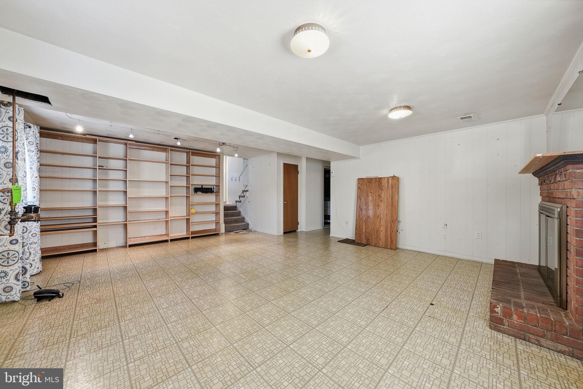 ROSECROFT PARK - Residential