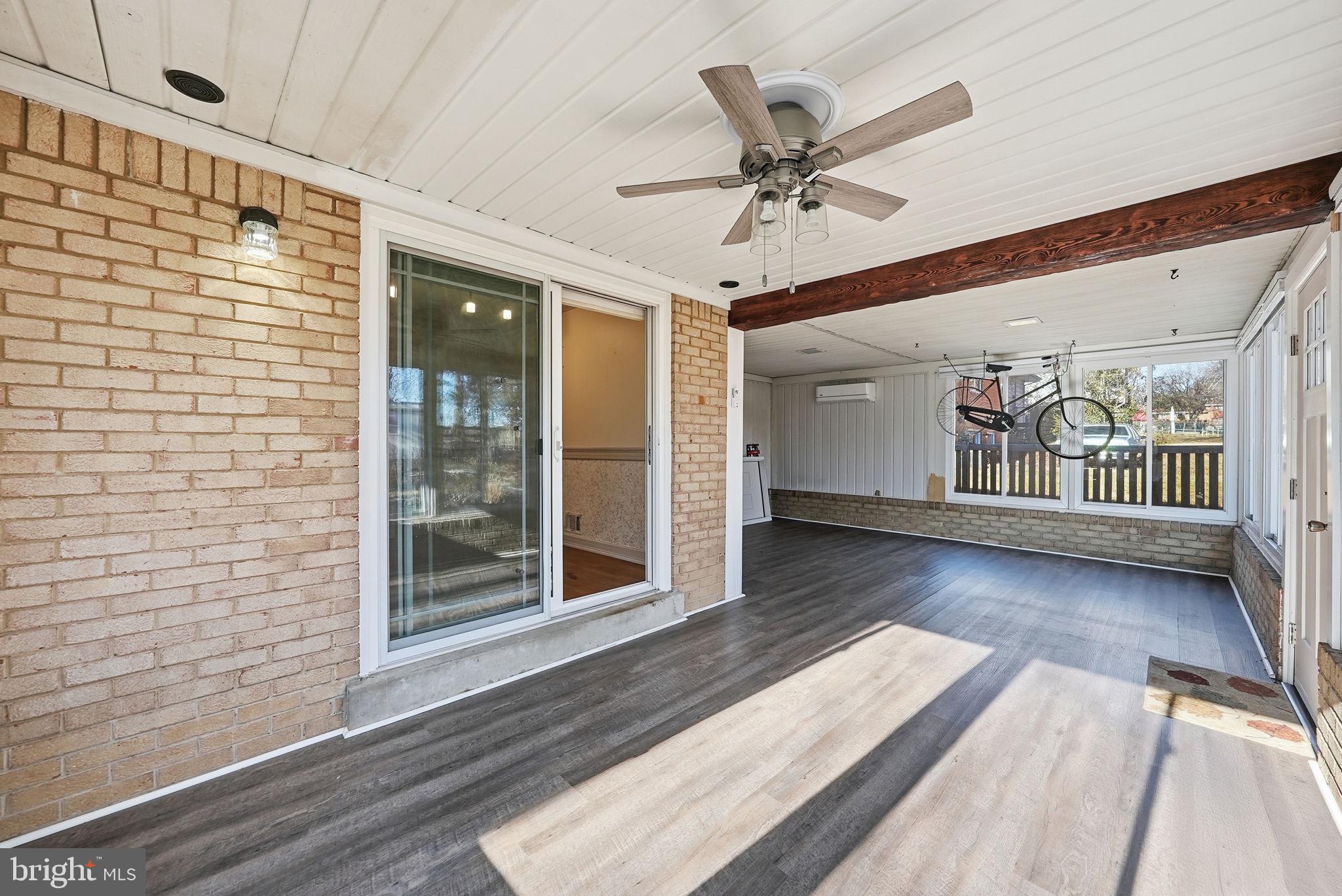 ROSECROFT PARK - Residential