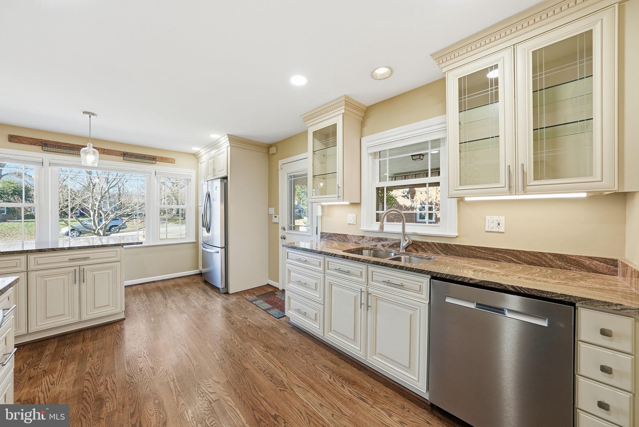 ROSECROFT PARK - Residential