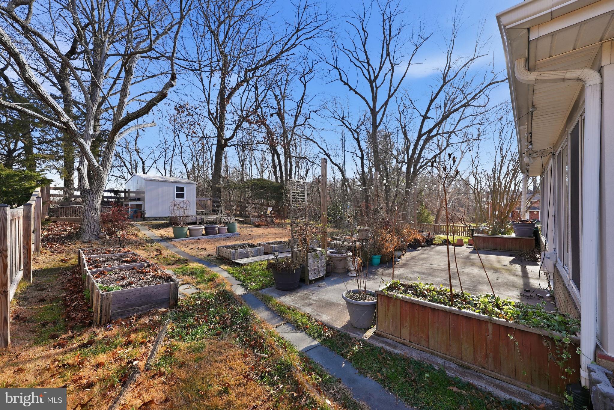 ROSECROFT PARK - Residential