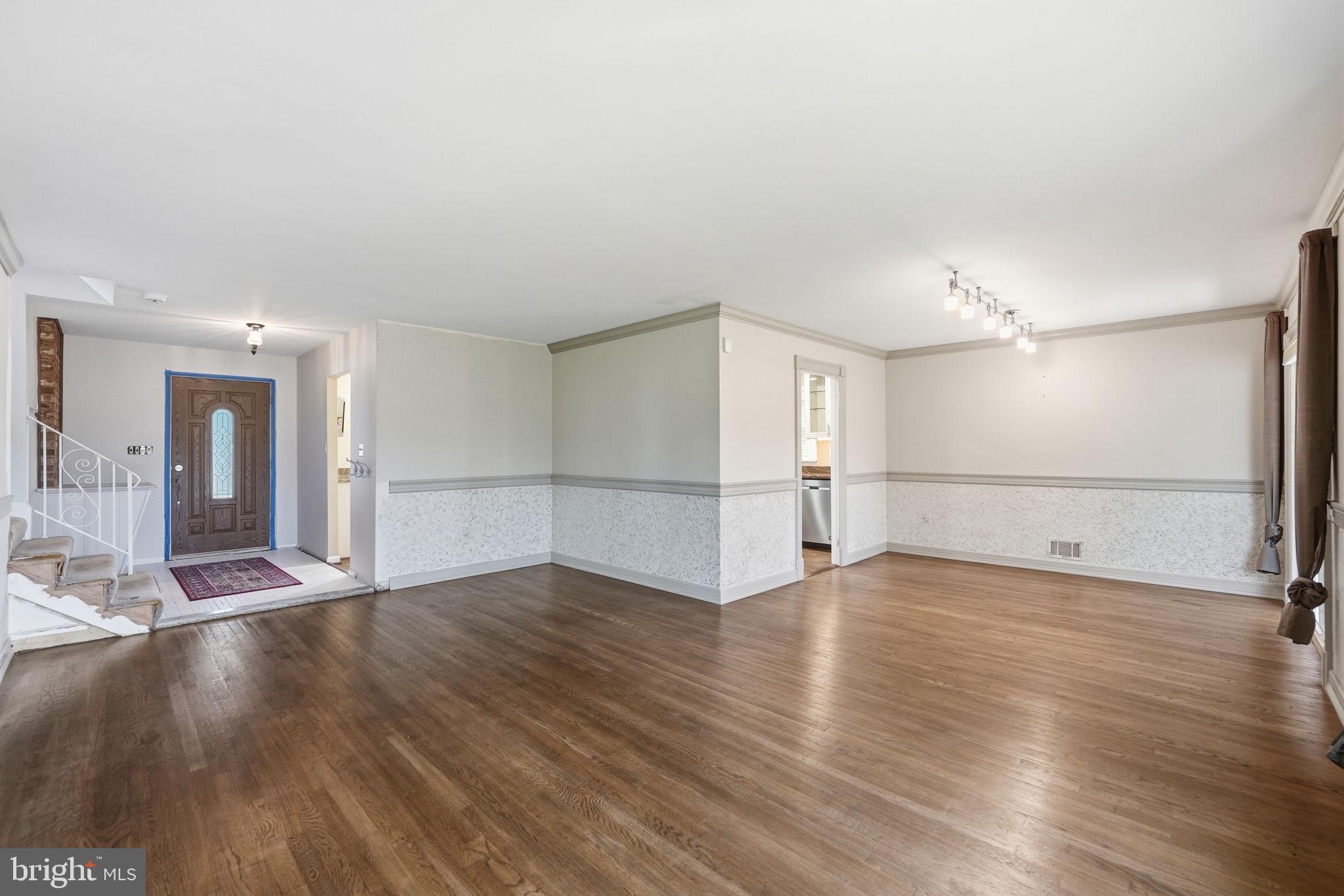 ROSECROFT PARK - Residential