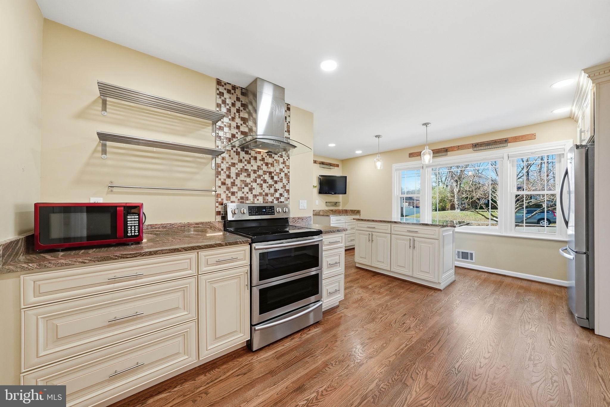 ROSECROFT PARK - Residential