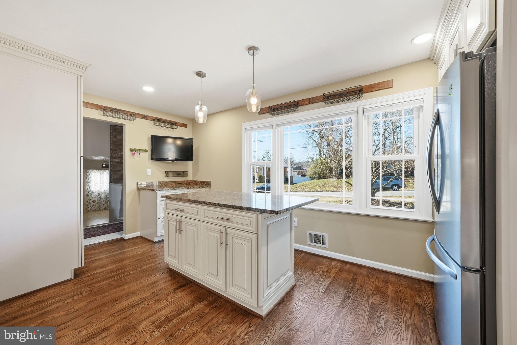 ROSECROFT PARK - Residential