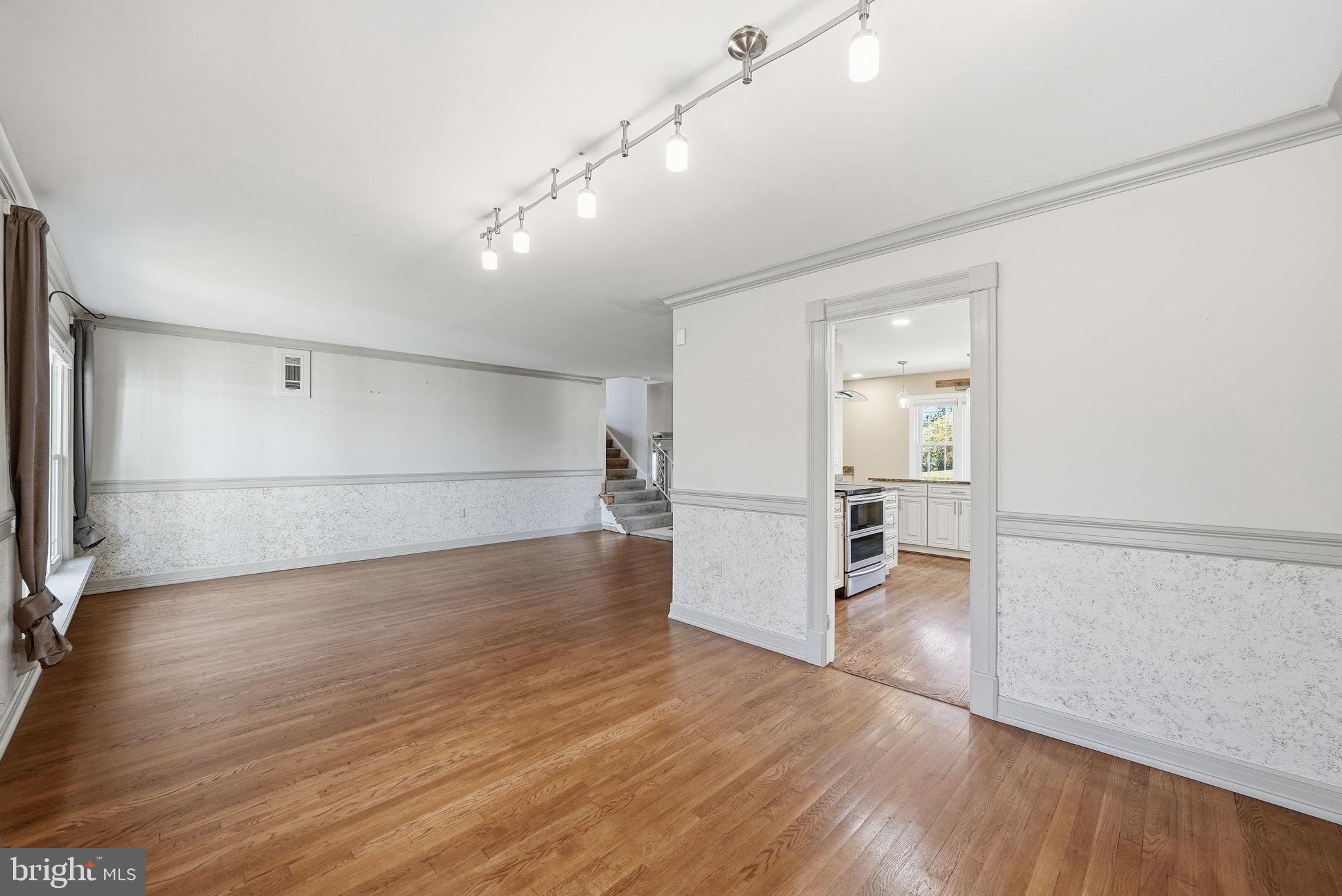 ROSECROFT PARK - Residential