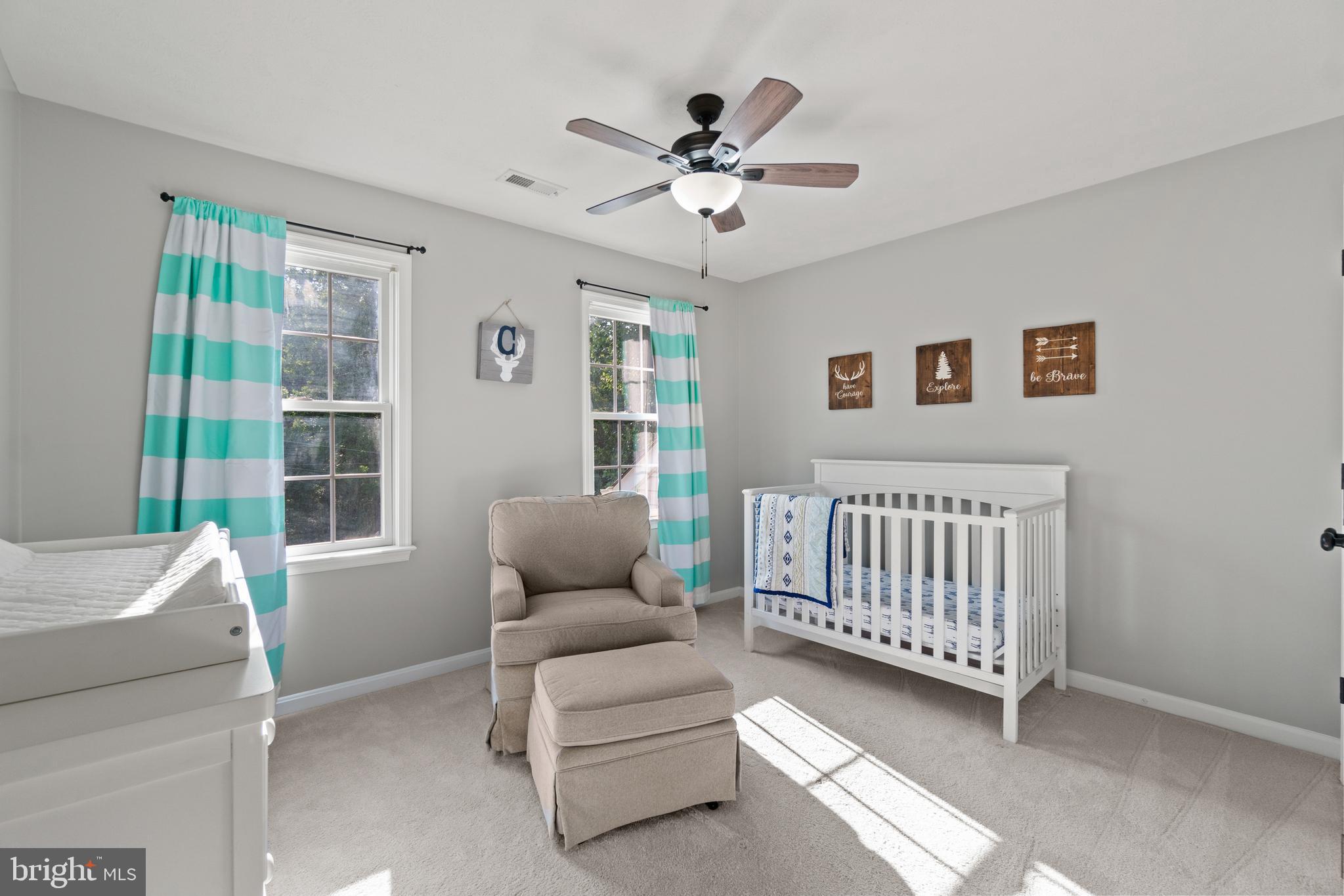 PRESIDENTIAL LAKES - Residential