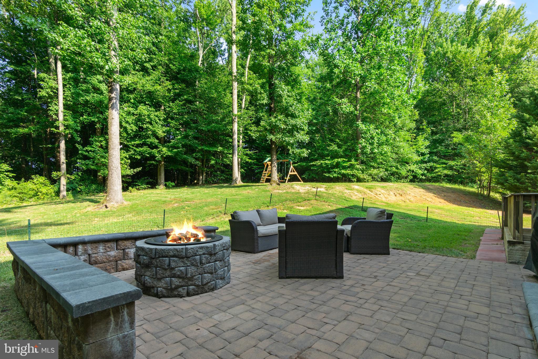 PRESIDENTIAL LAKES - Residential